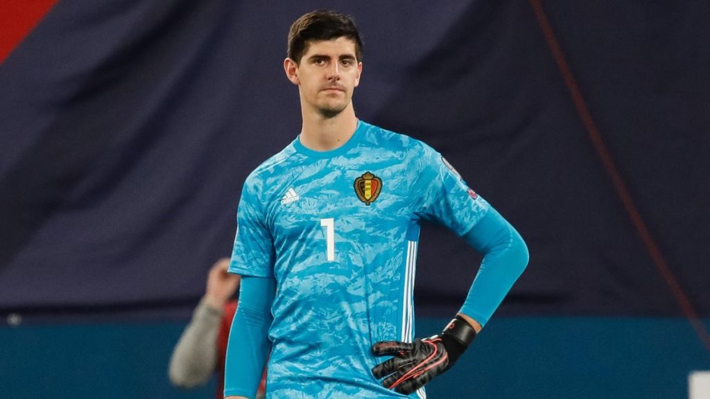 Thibaut Courtois nhiều năm qua luôn là thủ thành số một trong khung gỗ của đội hình đội tuyển Bỉ