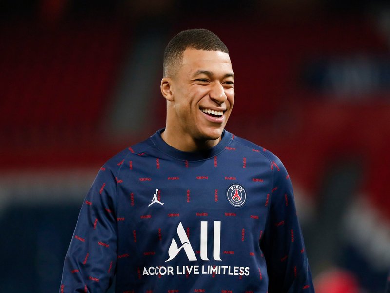 Mbappe ghi được bao nhiêu bàn thắng? Những con số ấn tượng 9 Mbappe ghi được bao nhiêu bàn thắng? Những con số ấn tượng