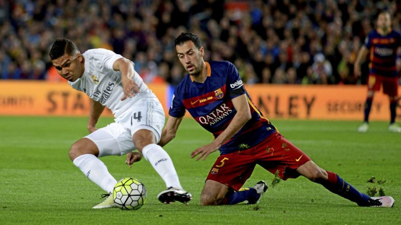 Casemiro và Butquets từng là 2 cầu thủ DM ấn tượng nhất lịch sử Casemiro và Butquets từng là 2 cầu thủ DM ấn tượng nhất lịch sử