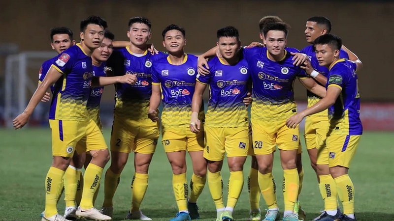 Câu lạc bộ bóng đá Hà Nội, đội bóng thành công và nhiều thị phi nhất V League 8 Câu lạc bộ bóng đá Hà Nội, đội bóng thành công và nhiều thị phi nhất V League