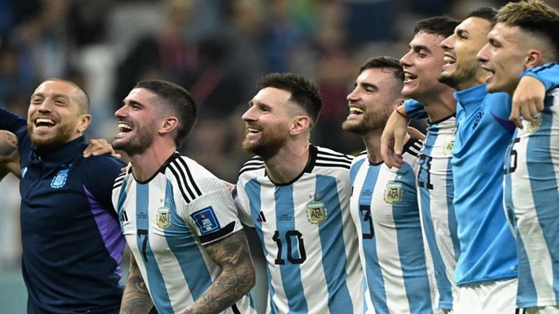 Sau chức vô địch World Cup thì còn lại gì?