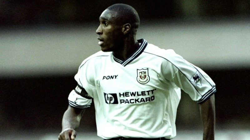 Cầu thủ Sol Campbell từng là cầu thủ xuất sắc nhất của Tottenham Cầu thủ Sol Campbell từng là cầu thủ xuất sắc nhất của Tottenham