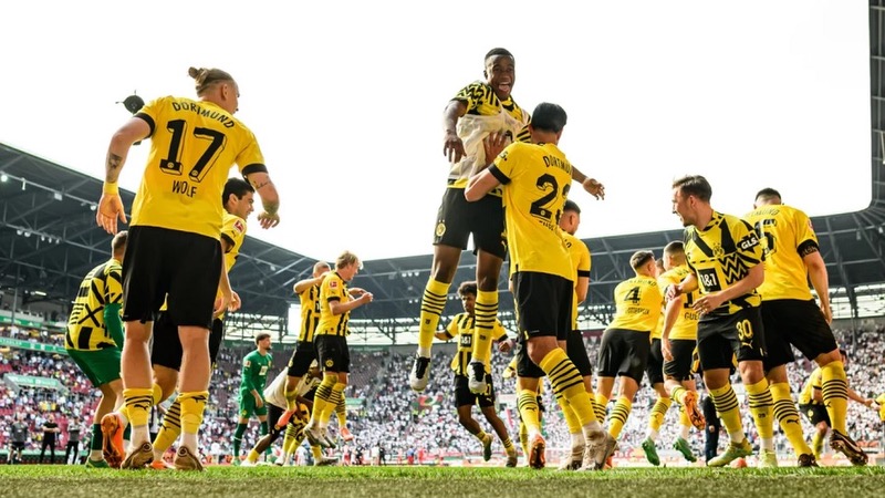 Câu lạc bộ Borussia Dortmund - Câu lạc bộ vĩ đại thứ 2 nước Đức 3 Câu lạc bộ Borussia Dortmund - Câu lạc bộ vĩ đại thứ 2 nước Đức