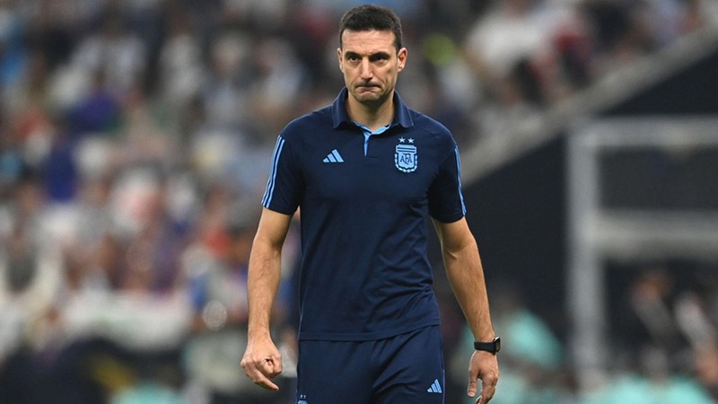 Huấn luyện viên Lionel Scaloni - Thành tích vĩ đại và những nghi ngờ 2 Huấn luyện viên Lionel Scaloni - Thành tích vĩ đại và những nghi ngờ