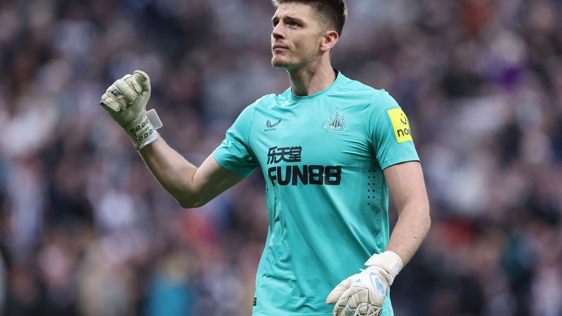 Thủ môn Nick Pope - Thủ thành nhầm thời lại còn xui xẻo 5 Thủ môn Nick Pope - Thủ thành nhầm thời lại còn xui xẻo