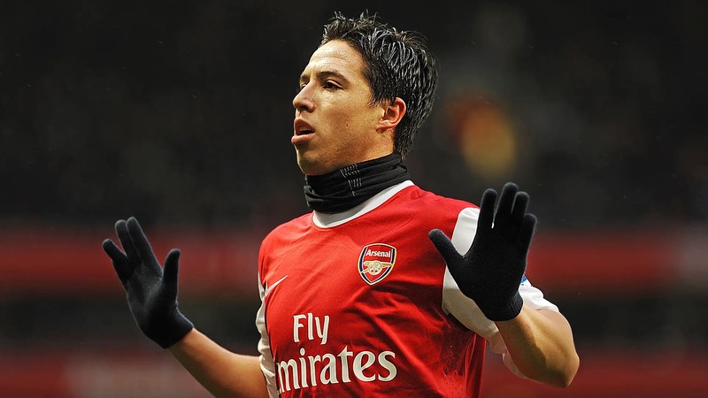 Cầu thủ Samir Nasri là một tài năng khá sáng giá Cầu thủ Samir Nasri là một tài năng khá sáng giá