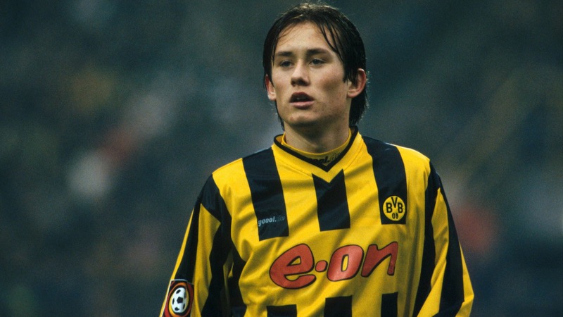 Cầu thủ Tomas Rosicky đã từng là cái tên ấn tượng nhất Cầu thủ Tomas Rosicky đã từng là cái tên ấn tượng nhất