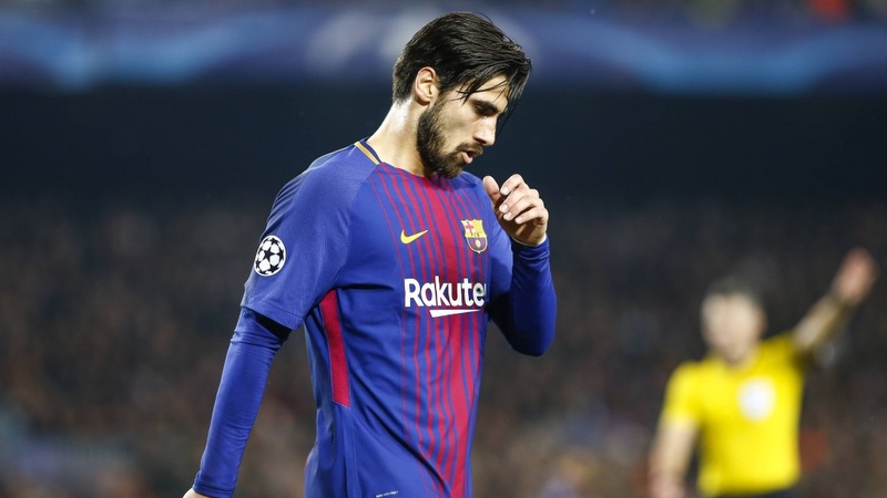 Nhưng sự nghiệp của anh có dấu hiệu lụi tàn từ khi đến với Barca Nhưng sự nghiệp của anh có dấu hiệu lụi tàn từ khi đến với Barca
