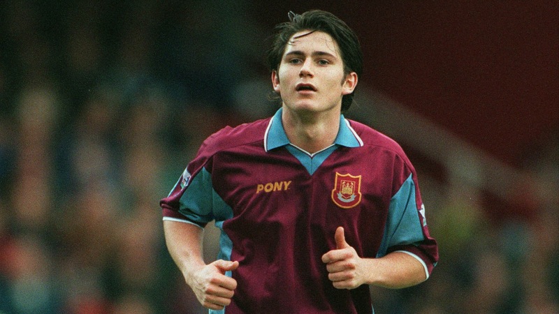 Cầu thủ Frank Lampard chơi cho West Ham một khoảng thời gian không ngắn Cầu thủ Frank Lampard chơi cho West Ham một khoảng thời gian không ngắn