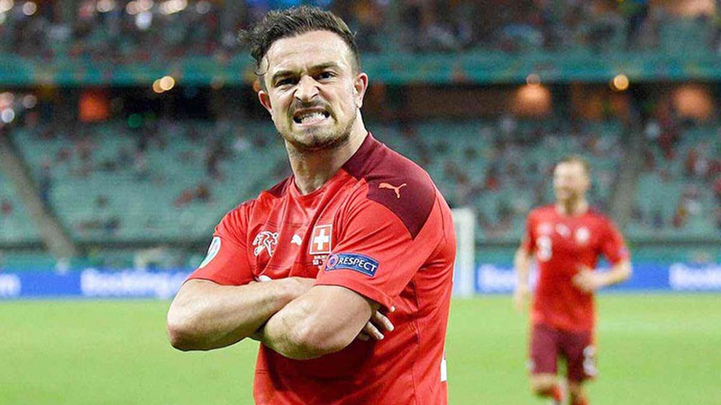 Cầu thủ Xherdan Shaqiri - Gã lùn là ác mộng của những trận cầu lớn